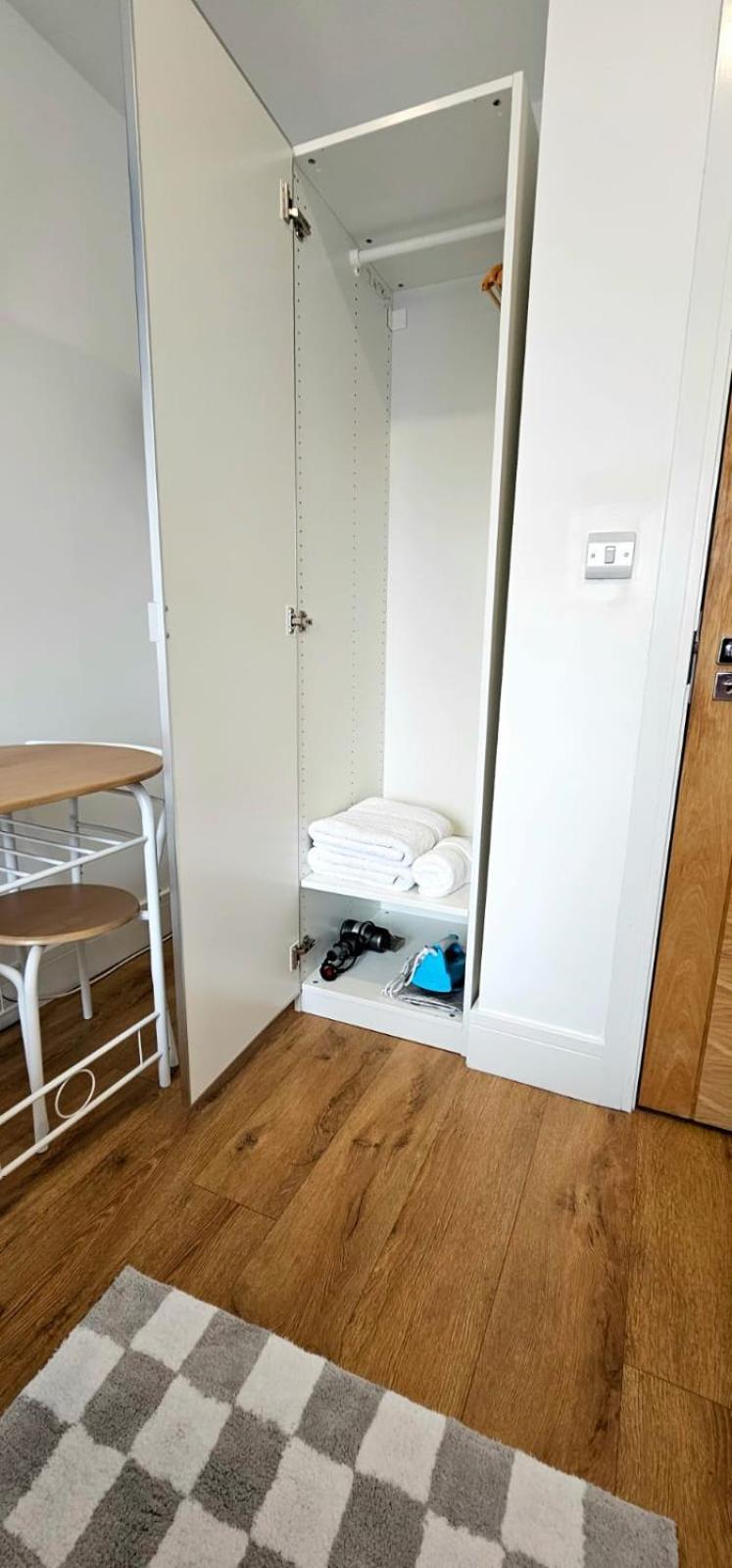 Claire Double Room Лондон Екстер'єр фото